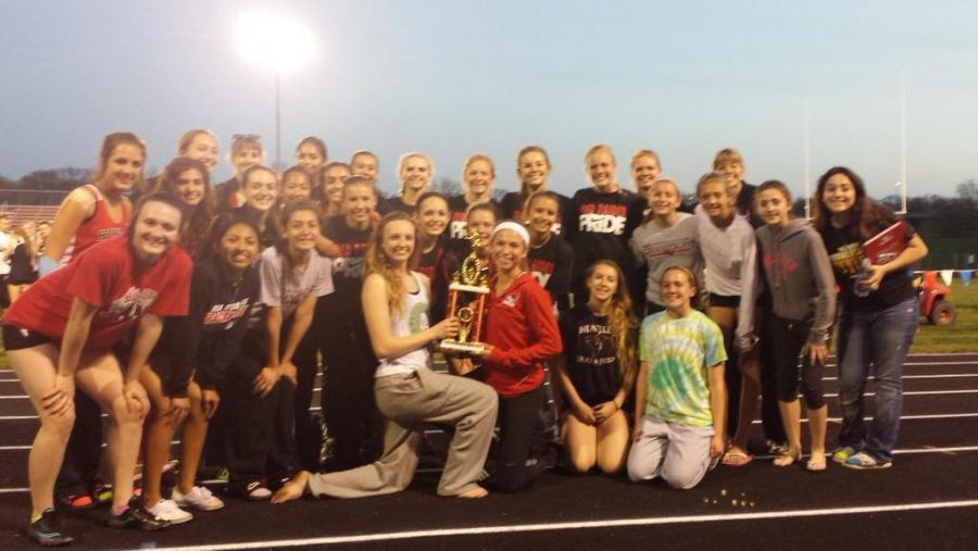 Girls track takes first place at the Ottawa Fricke Invitational