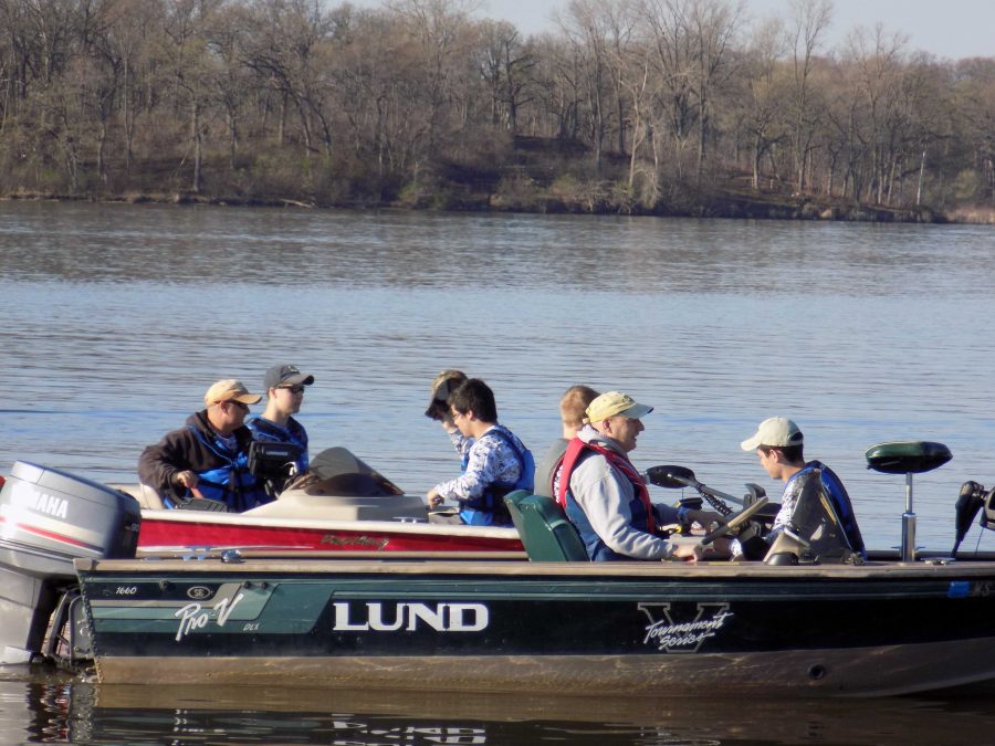 Fishing team places fifth sectionals