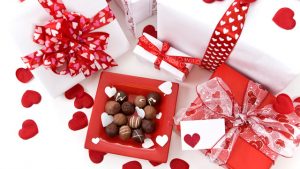 Valentine's Day puts too much pressure on couples with all of the expected gift giving. (courtesy of abcnews.go.com)