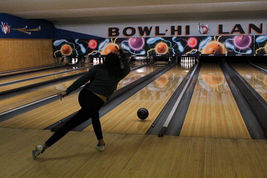 Girls Bowling Practice Photo Gallery