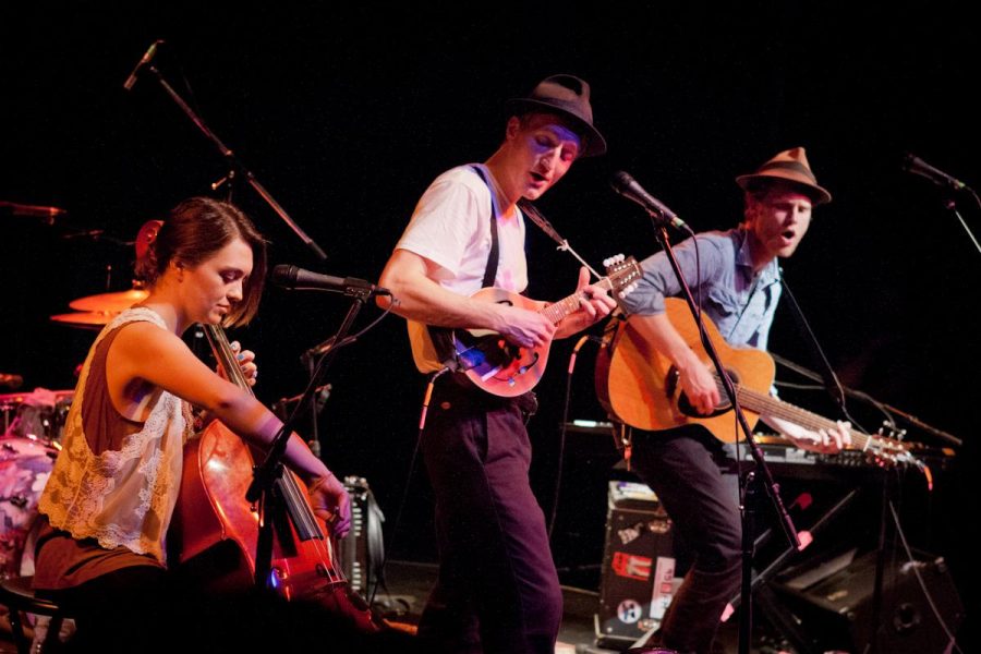 The+Lumineers+performing+in+concert+%28Courtesy+of+Wikimedia+Commons%29.