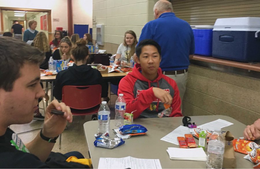 Some students eating after getting their blood drawn. (J. Gordus)
