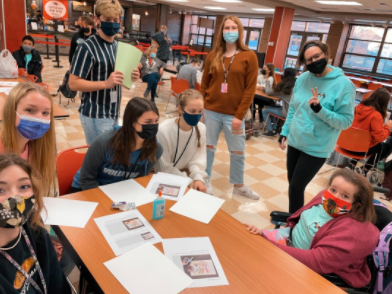 Members make fall-themed crafts in honor of Thanksgiving.