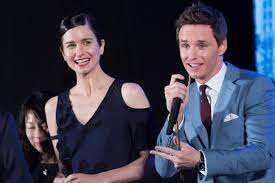 Katherine Waterston and Eddie Redmayne answer questions at the Japan premier red carpet of “Fantastic Beasts and Where to Find Them.”